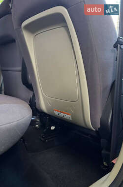 Хэтчбек Ford Fusion 2008 в 