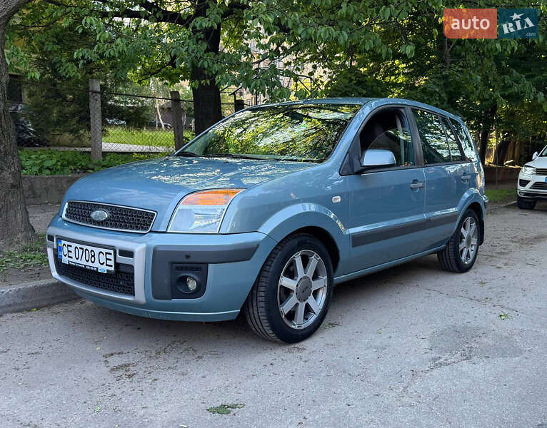 Хэтчбек Ford Fusion 2008 в 