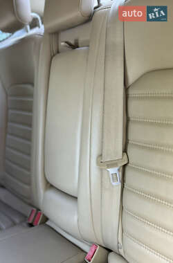 Седан Ford Fusion 2013 в 