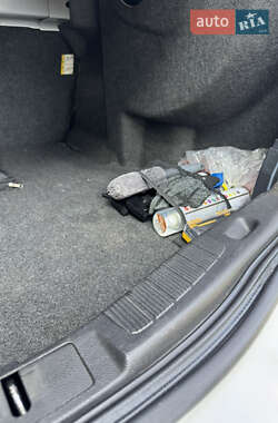 Седан Ford Fusion 2013 в 