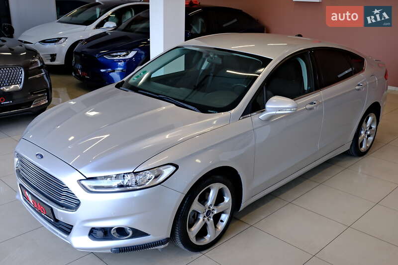 Седан Ford Fusion 2016 в Одессе