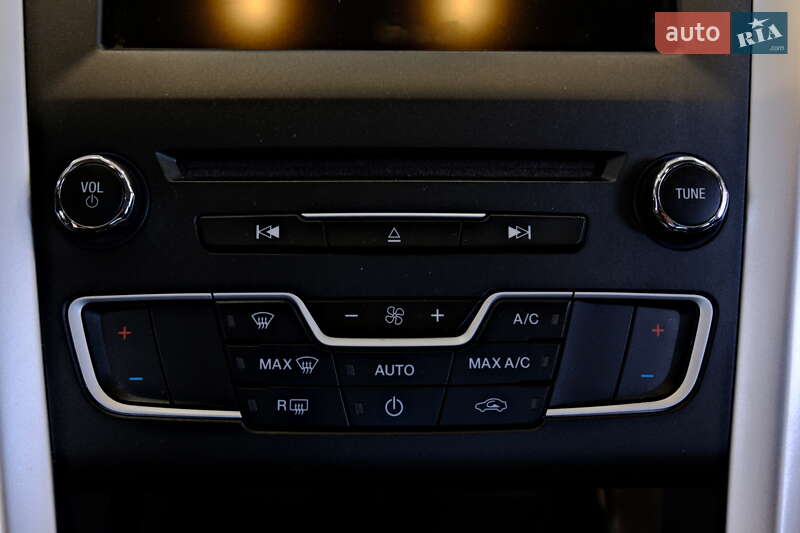 Седан Ford Fusion 2016 в Одессе