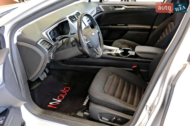 Седан Ford Fusion 2016 в Одессе