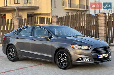 Седан Ford Fusion 2014 в 