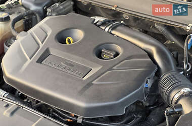 Седан Ford Fusion 2014 в 