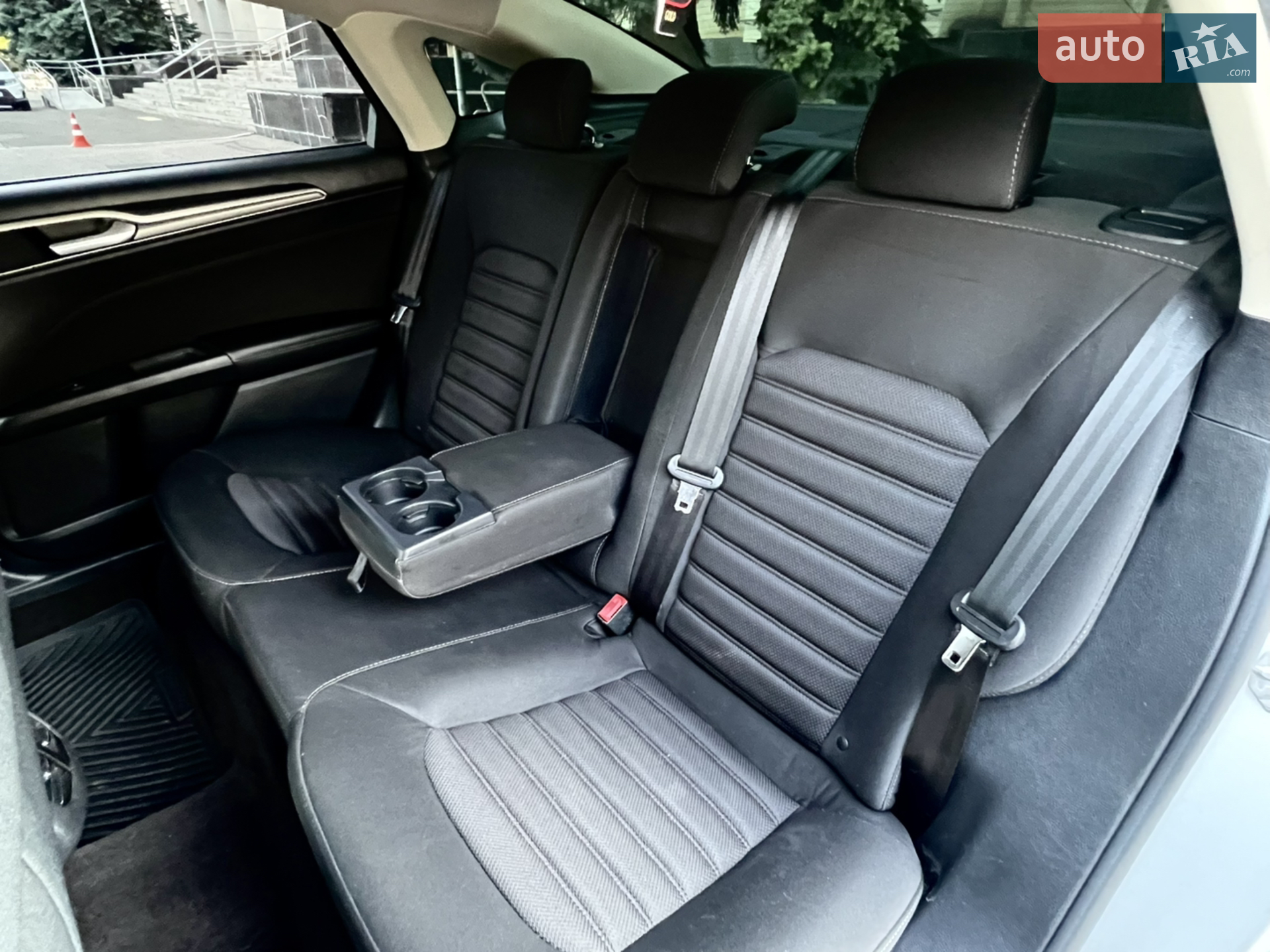 2017 Ford Fusion - мініатюра 17