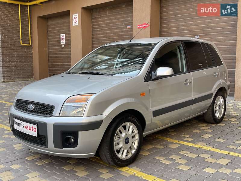 Хэтчбек Ford Fusion 2008 в Виннице