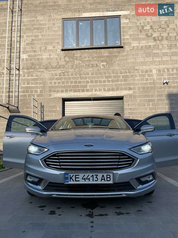 Седан Ford Fusion 2016 в Каменец-Подольском