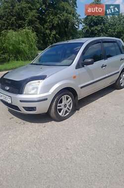 Хэтчбек Ford Fusion 2003 в Чернигове