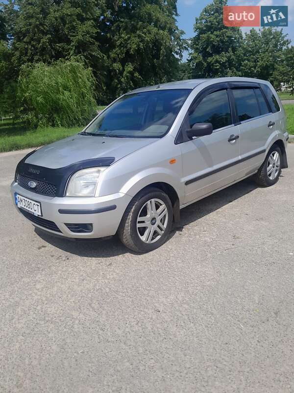 Ford Fusion 2003