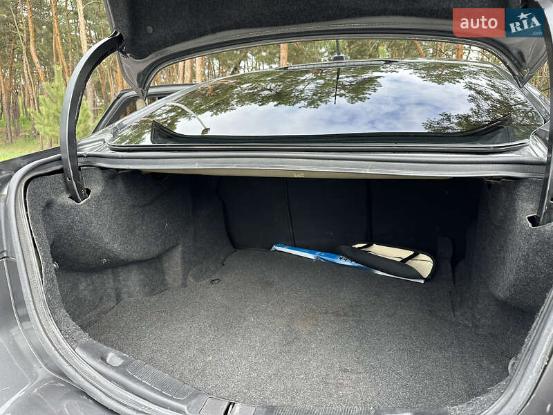 Седан Ford Fusion 2016 в Києві