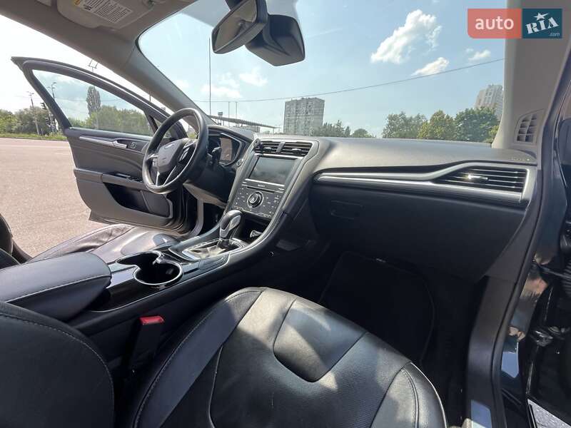 Седан Ford Fusion 2013 в Киеве фото 25 Седан Ford Fusion 2013 в Киеве