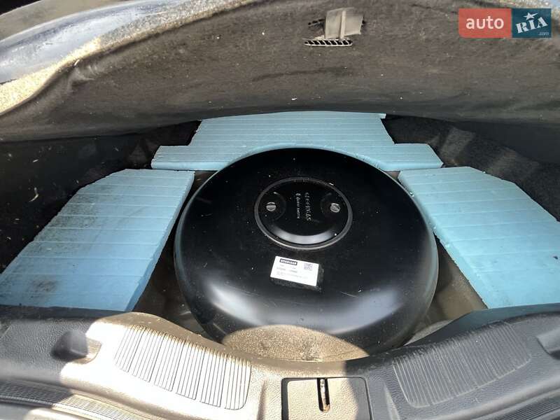 Седан Ford Fusion 2013 в Киеве фото 38 Седан Ford Fusion 2013 в Киеве