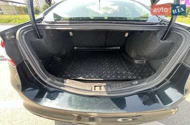 Седан Ford Fusion 2013 в 