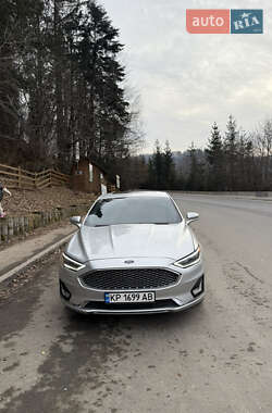 Седан Ford Fusion 2019 в Запорожье