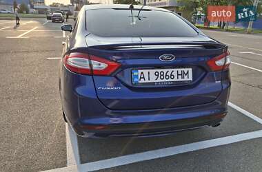 Седан Ford Fusion 2016 в 