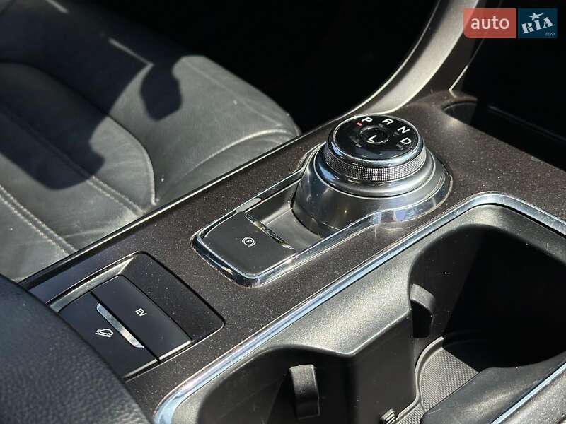 Седан Ford Fusion 2017 в Одесі