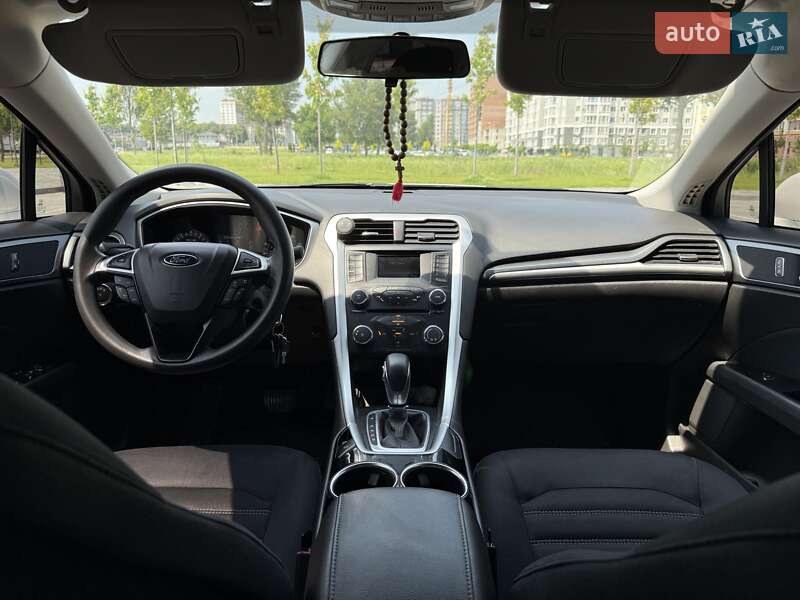 Седан Ford Fusion 2012 в Ирпене