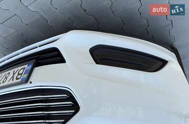 Седан Ford Fusion 2012 в 