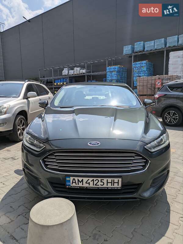 Седан Ford Fusion 2014 в Житомире