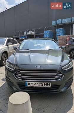 Седан Ford Fusion 2014 в 