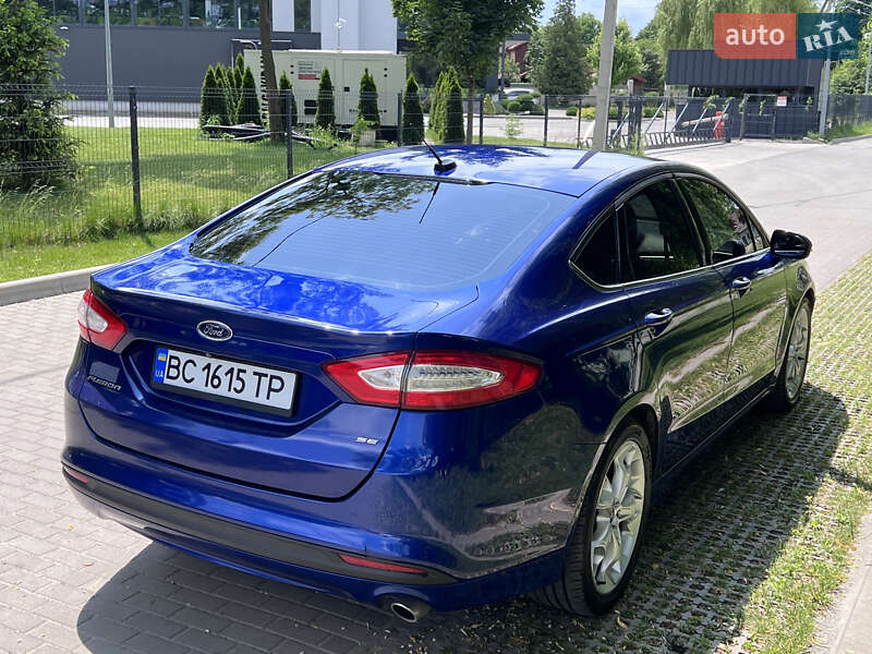 Седан Ford Fusion 2015 в Львове