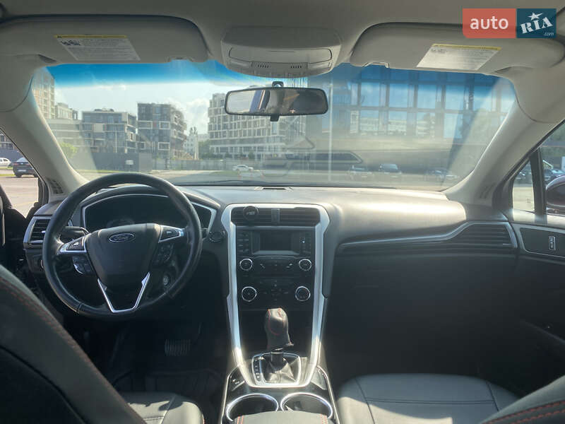 Седан Ford Fusion 2013 в Киеве
