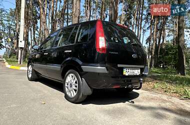 Хэтчбек Ford Fusion 2007 в 