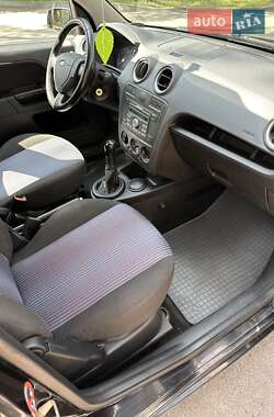 Хэтчбек Ford Fusion 2007 в 