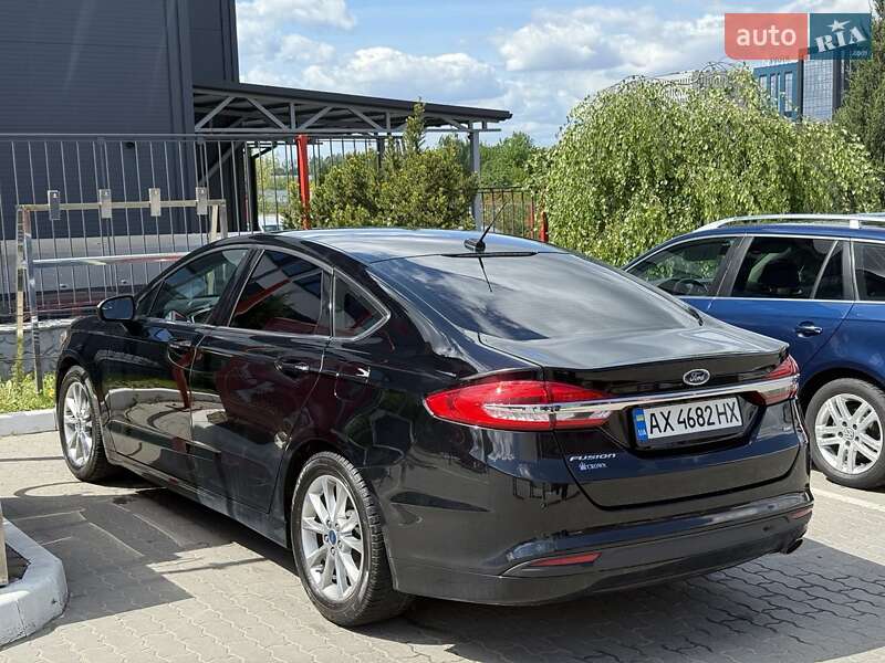 Седан Ford Fusion 2017 в Львове