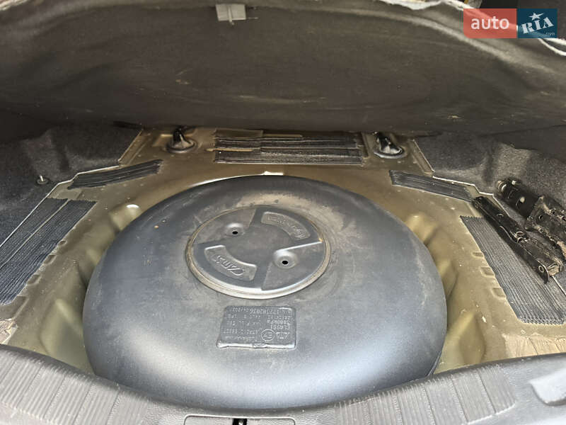 Седан Ford Fusion 2015 в Калуші