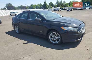 Седан Ford Fusion 2018 в 