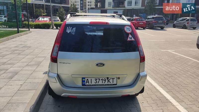 Хэтчбек Ford Fusion 2010 в Ирпене