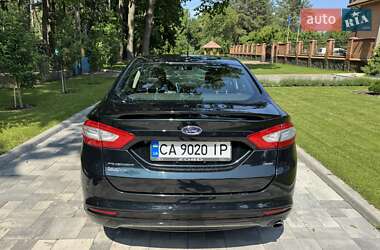 Седан Ford Fusion 2014 в 