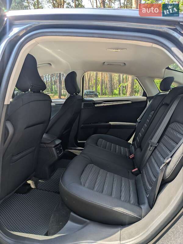 Седан Ford Fusion 2015 в Черкассах фото 18 Седан Ford Fusion 2015 в Черкассах