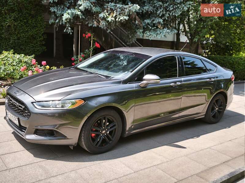 Седан Ford Fusion 2015 в Днепре