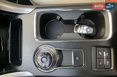 Седан Ford Fusion 2016 в 