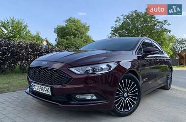 Седан Ford Fusion 2016 в Львове