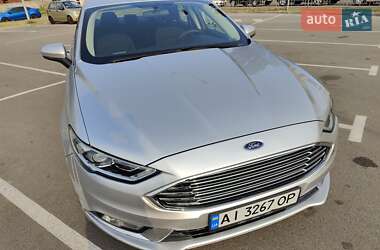 Седан Ford Fusion 2016 в 