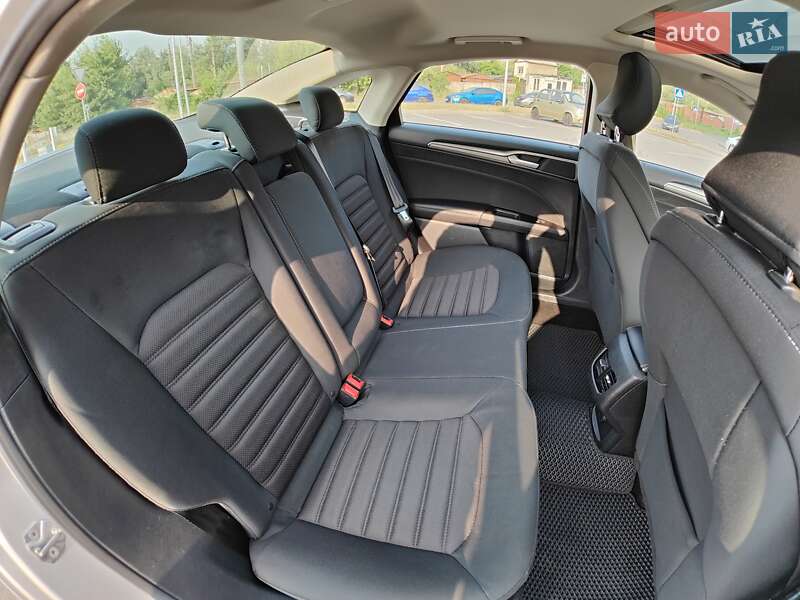 Седан Ford Fusion 2016 в Киеве фото 30 Седан Ford Fusion 2016 в Киеве