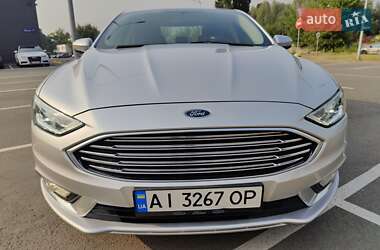 Седан Ford Fusion 2016 в 