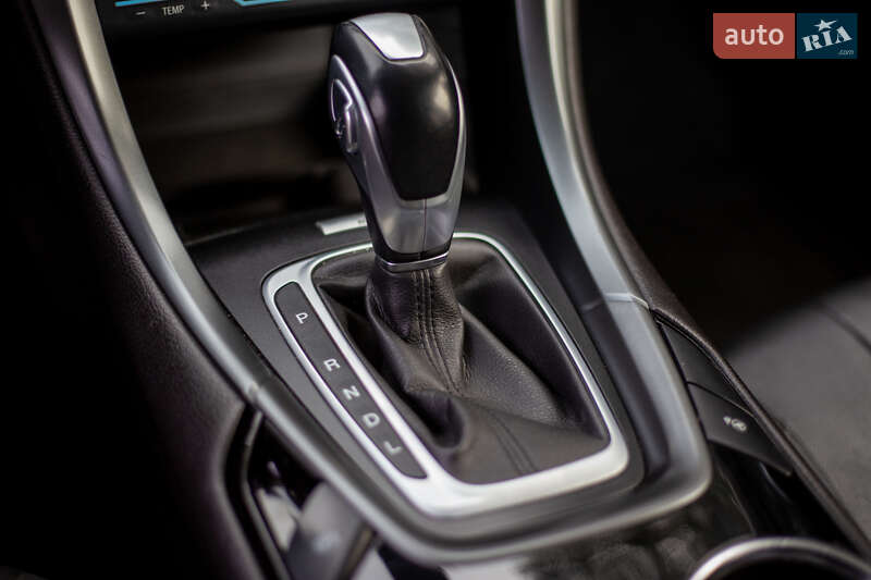 Седан Ford Fusion 2013 в Кременчуге