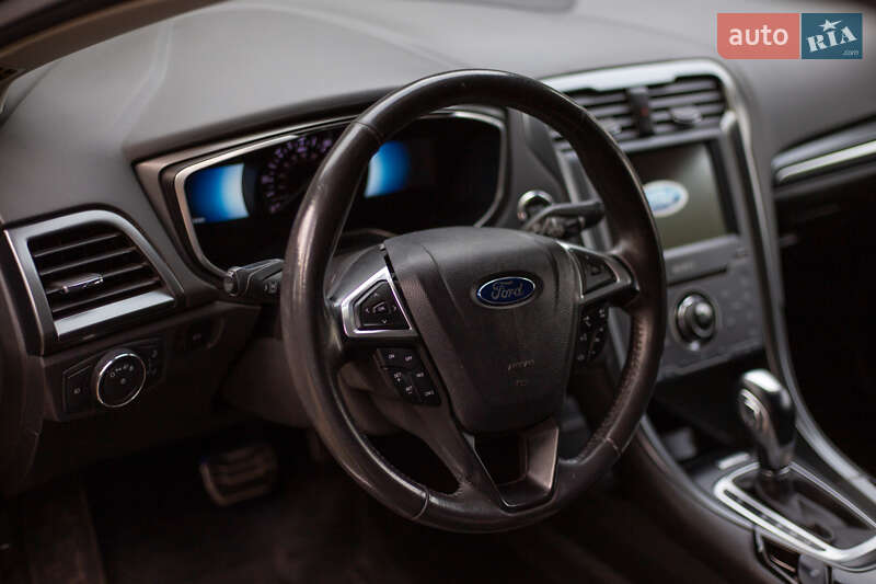 Седан Ford Fusion 2013 в Кременчуге
