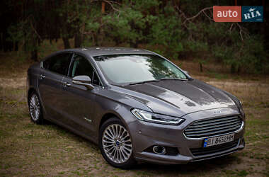 Седан Ford Fusion 2013 в Кременчуці