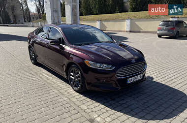 Седан Ford Fusion 2013 в 