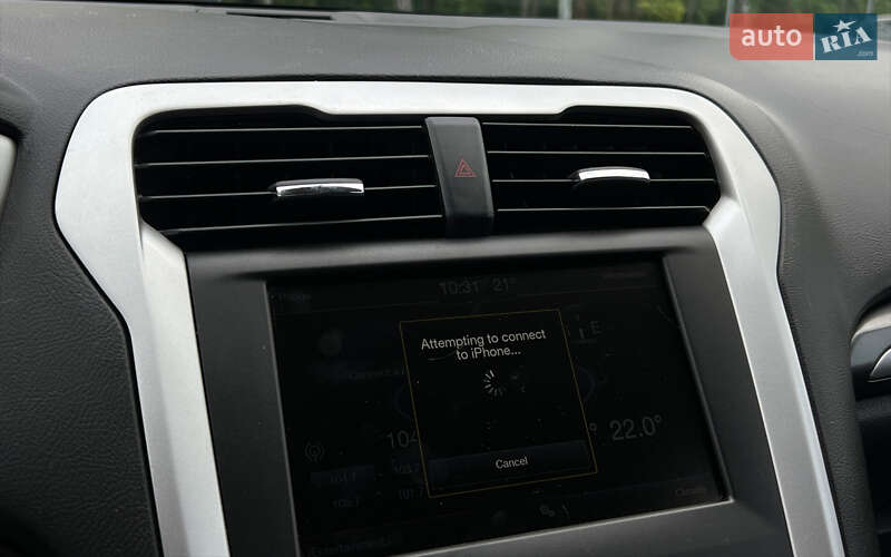 Седан Ford Fusion 2015 в Львове
