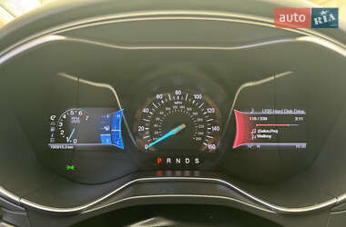 Седан Ford Fusion 2013 в 