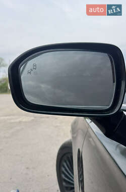 Седан Ford Fusion 2013 в 