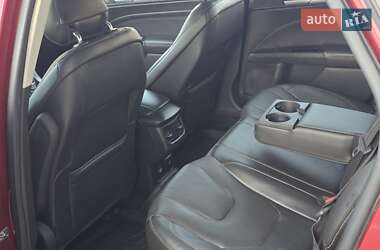Седан Ford Fusion 2013 в 