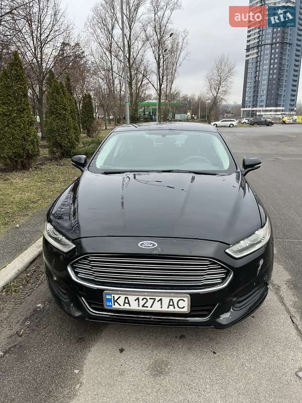 Ford Fusion 2016